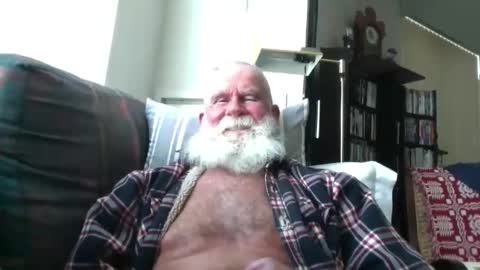 Snapshot of beardbushy chatting on 10, 5, 2026 beardbushy online show from 10, 5, 2026