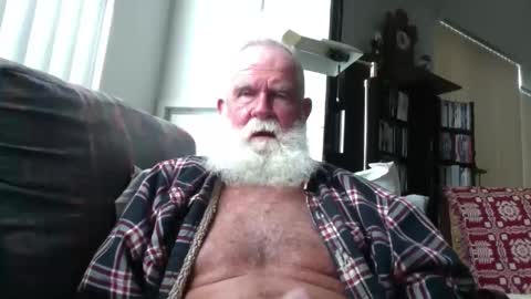 Snapshot of beardbushy chatting on 24, 5, 2026 beardbushy online show from 24, 5, 2026