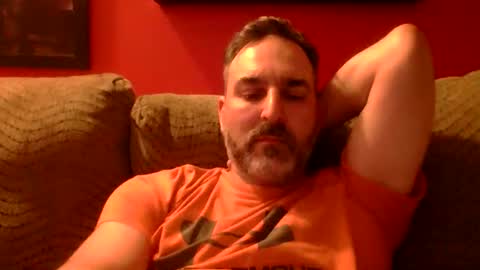 Snapshot of beardedambition chatting on 10, 5, 2026 beardedambition online show from 10, 5, 2026