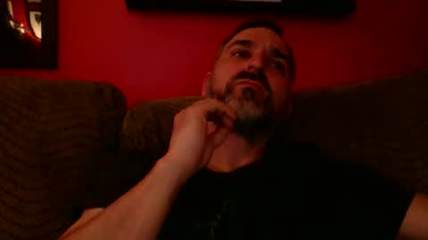 Snapshot of beardedambition chatting on 25, 5, 2026 beardedambition online show from 25, 5, 2026