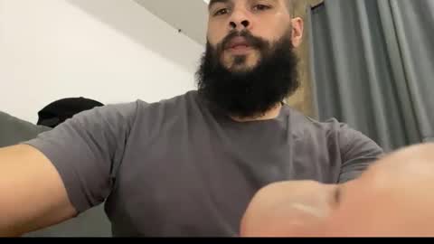 Min online show from 1, 12, 2025