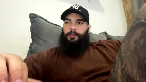 Snapshot of beardmax chatting on 22, 4, 2026 Min online show from 22, 4, 2026