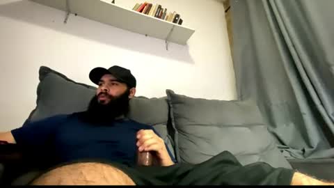 Snapshot of beardmax chatting on 28, 6, 2026 Min online show from 28, 6, 2026