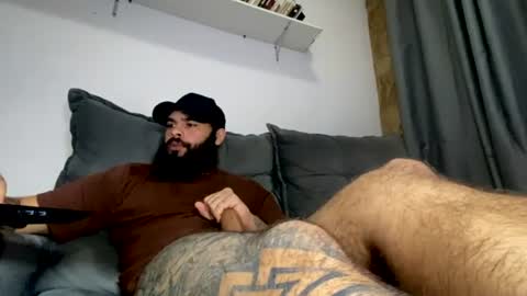 Snapshot of beardmax chatting on 7, 7, 2026 Min online show from 7, 7, 2026