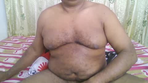 Snapshot of beargryzzly chatting on 15, 12, 2024 Grizzly online show from 15, 12, 2024