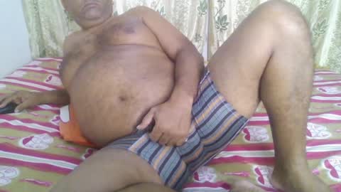 Snapshot of beargryzzly chatting on 9, 1, 2025 Grizzly online show from 9, 1, 2025