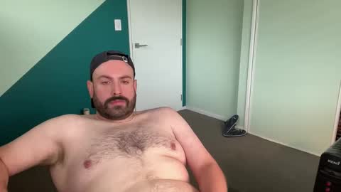 Snapshot of bearguynz chatting on 12, 11, 2025 bearrrr online show from 12, 11, 2025