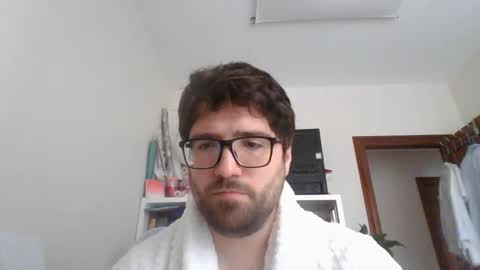 Snapshot of bearmen3107 chatting on 27, 4, 2026 bearmen3107 online show from 27, 4, 2026
