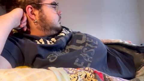 bearmoon820430 online show from 17, 12, 2025