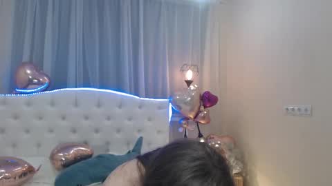 beataangel online show from 15, 2, 2025