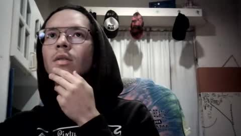 Snapshot of beatloko chatting on 27, 5, 2026 Kiki online show from 27, 5, 2026