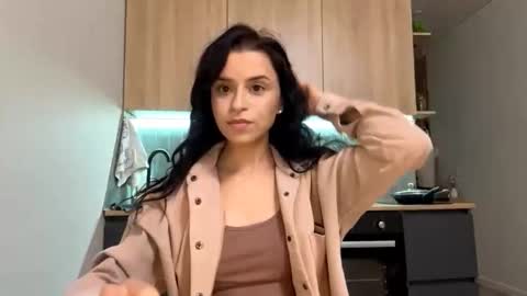 Katie online show from 9, 10, 2025