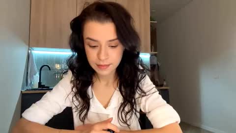 Katie online show from 21, 10, 2025