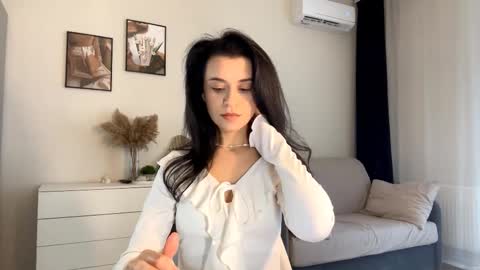 Katie online show from 27, 10, 2025