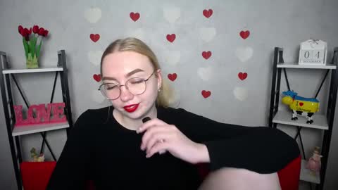 BeatriceFlyy online show from 4, 12, 2024