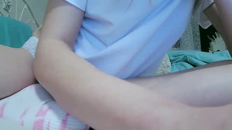 BeatriceTender online show from 5, 1, 2025