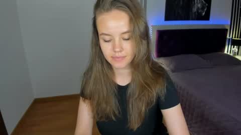 Snapshot of beatricewild chatting on 10, 7, 2026 BeatriceWild online show from 10, 7, 2026