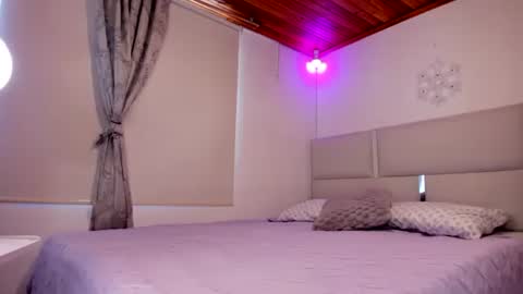 Snapshot of beautiful_2_0 chatting on 24, 12, 2024 beautiful_2_0 online show from 24, 12, 2024