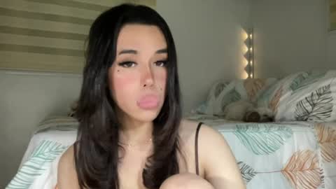 Snapshot of beautiful_lust69 chatting on 27, 6, 2026 Sweet Aya online show from 27, 6, 2026
