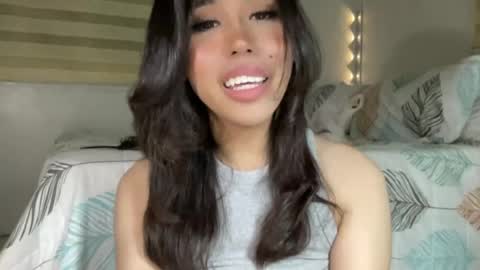 Snapshot of beautiful_lust69 chatting on 24, 7, 2026 Sweet Aya online show from 24, 7, 2026