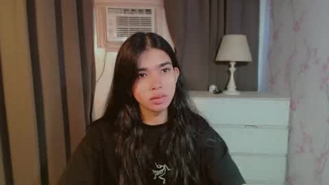 TRIXIE online show from 13, 4, 2026