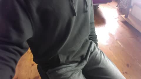 Snapshot of beautifulworld33 chatting on 6, 10, 2025 beautifulworld33 online show from 6, 10, 2025