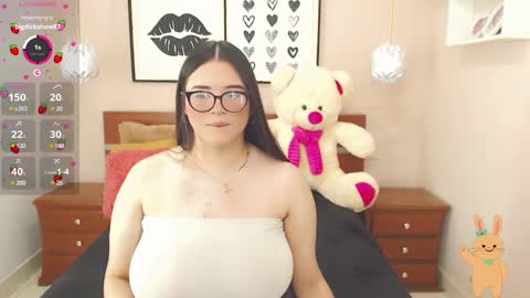 Snapshot of beautty_pink chatting on 18, 2, 2025 beautty_pink online show from 18, 2, 2025
