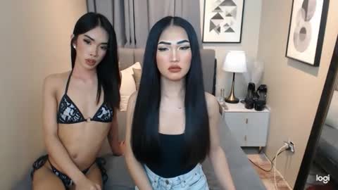 Snapshot of beauty__pearl chatting on 28, 4, 2026 PEARL X NIKKI online show from 28, 4, 2026
