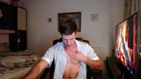 Mia and Jake online show from 10, 10, 2025