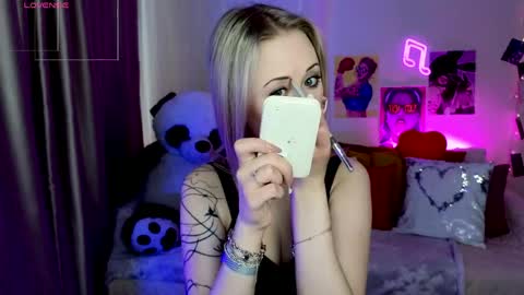 Snapshot of beauty_sashaxx chatting on 25, 4, 2026 beauty Sasha online show from 25, 4, 2026