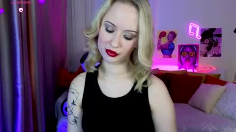 Snapshot of beauty_sashaxx chatting on 11, 5, 2026 beauty Sasha online show from 11, 5, 2026