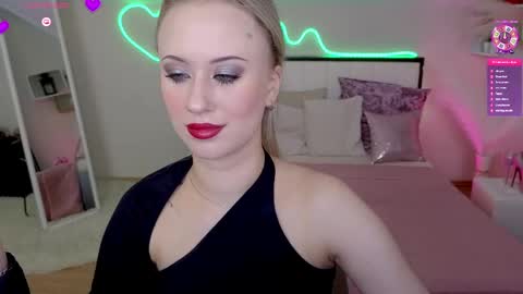 Snapshot of beauty_sashaxx chatting on 12, 5, 2026 beauty Sasha online show from 12, 5, 2026