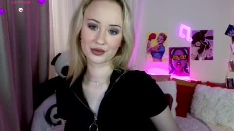 Snapshot of beauty_sashaxx chatting on 1, 6, 2026 beauty Sasha online show from 1, 6, 2026
