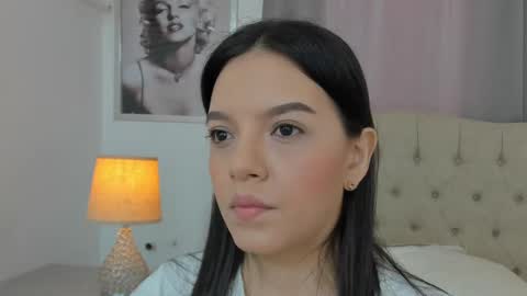 Ariana Reyes online show from 5, 3, 2025