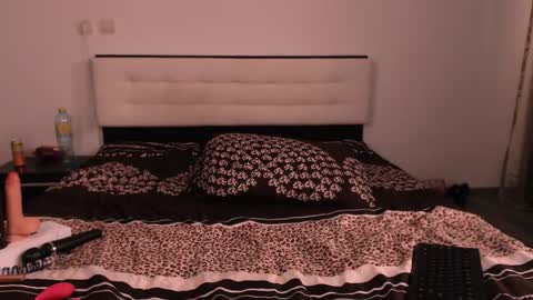 Snapshot of beautydaryanna chatting on 8, 2, 2025 beautydaryanna online show from 8, 2, 2025