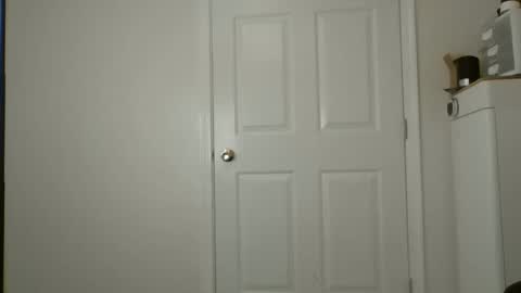 Snapshot of beautyloves chatting on 24, 10, 2025 Beauty online show from 24, 10, 2025