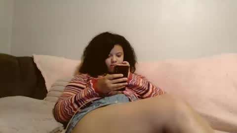 Snapshot of beautyloves chatting on 8, 11, 2025 Beauty online show from 8, 11, 2025