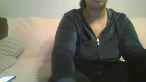 Snapshot of beautyloves chatting on 14, 11, 2025 Beauty online show from 14, 11, 2025