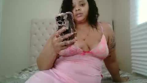 Snapshot of beautyloves chatting on 19, 11, 2025 Beauty online show from 19, 11, 2025