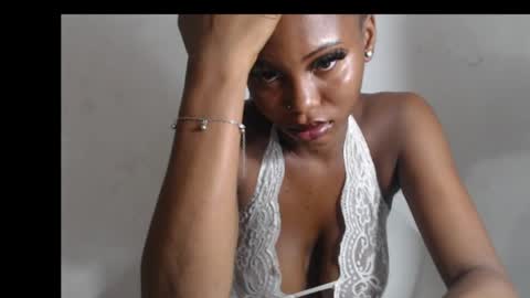 Snapshot of beautyslut1 chatting on 17, 4, 2026 beautyslut1 online show from 17, 4, 2026