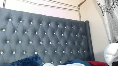 Snapshot of beautystar12 chatting on 8, 12, 2024 beautystar12 online show from 8, 12, 2024