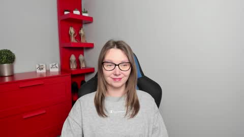 Zoe online show from 4, 11, 2025