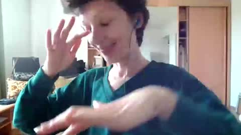 Snapshot of bebacksooon chatting on 11, 5, 2026 Raluca online show from 11, 5, 2026
