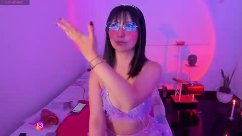 Snapshot of becca_be_ chatting on 19, 6, 2026 Becca is here online show from 19, 6, 2026