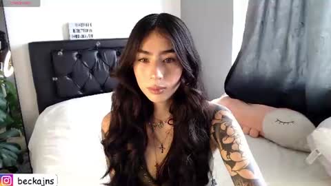 Snapshot of beck__jones chatting on 16, 6, 2026 Marzhie online show from 16, 6, 2026
