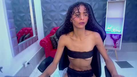 becky_lynch_102 online show from 8, 1, 2026