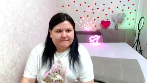 BeckyAndEllen online show from 27, 2, 2025