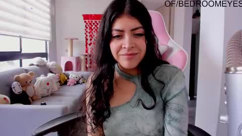 Snapshot of bedroomeyess chatting on 26, 2, 2025 Amber UwU IM MOVING AND IS CRAZY ILL BE BACK VERY SOON 3 MISS YA ALREADY online show from 26, 2, 2025