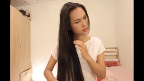 bee_thai online show from 25, 1, 2025