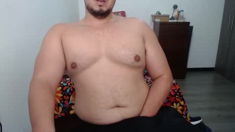 Snapshot of beefypecs_10 chatting on 27, 3, 2026 Criss2fer online show from 27, 3, 2026
